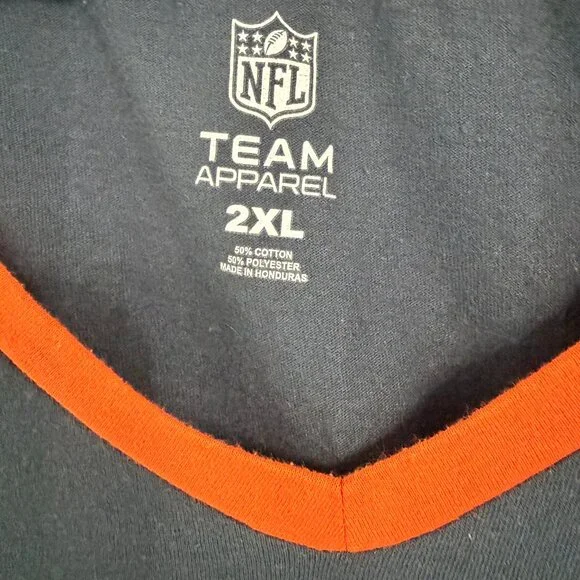 🏈🐻 Chicago Bears V-Neck Team Apparel Tee – Women’s 2XL 🐻🏈 - Picture 3 of 4